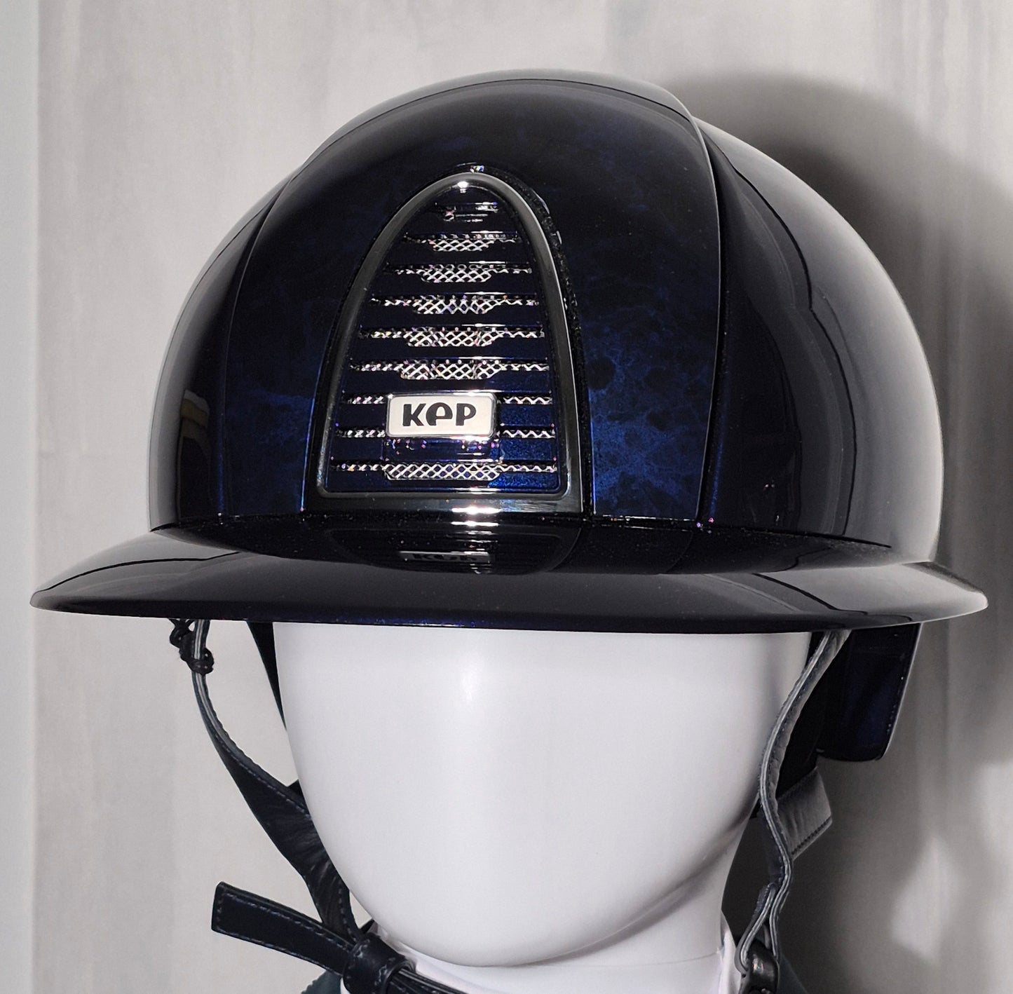 KEP Italia 2.0 Polish Metal blue  Izmir Marble Blue, polo visor