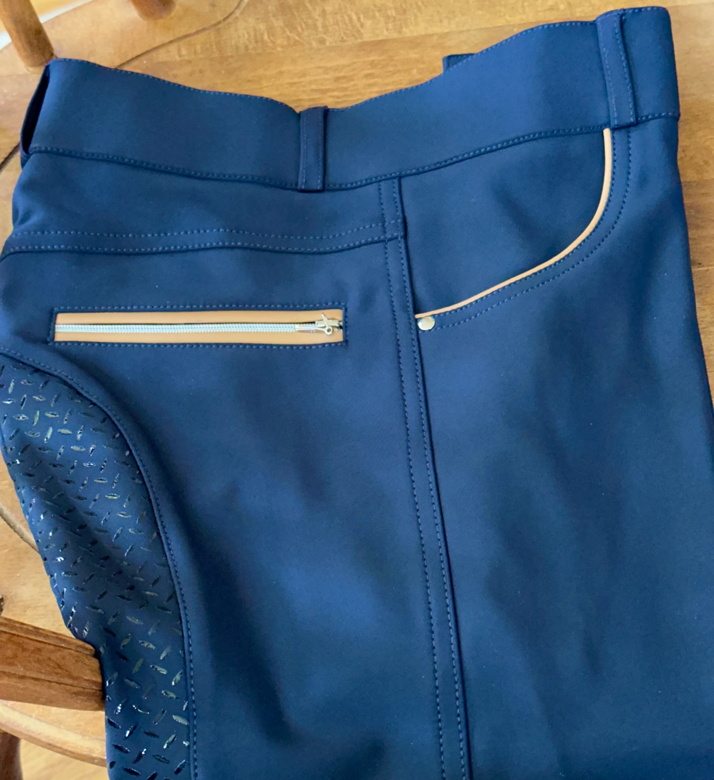 KL Select Gabrielle Grip Breech