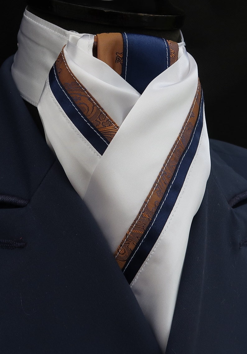 TRSM French Pretied Stock Tie
