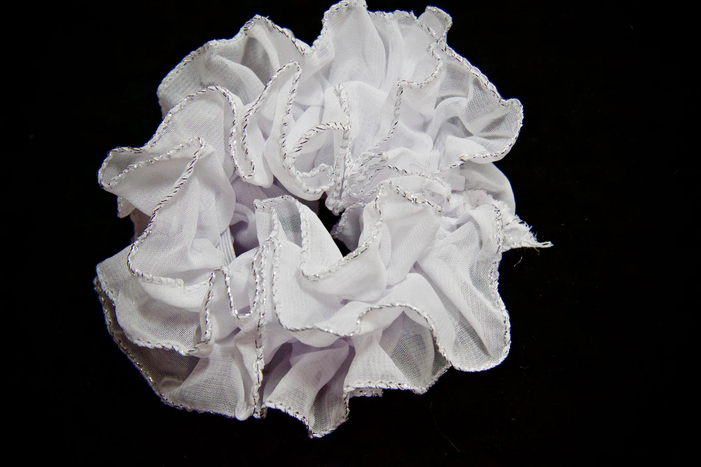 Zafina Deluxe Ruffled Scrunchie