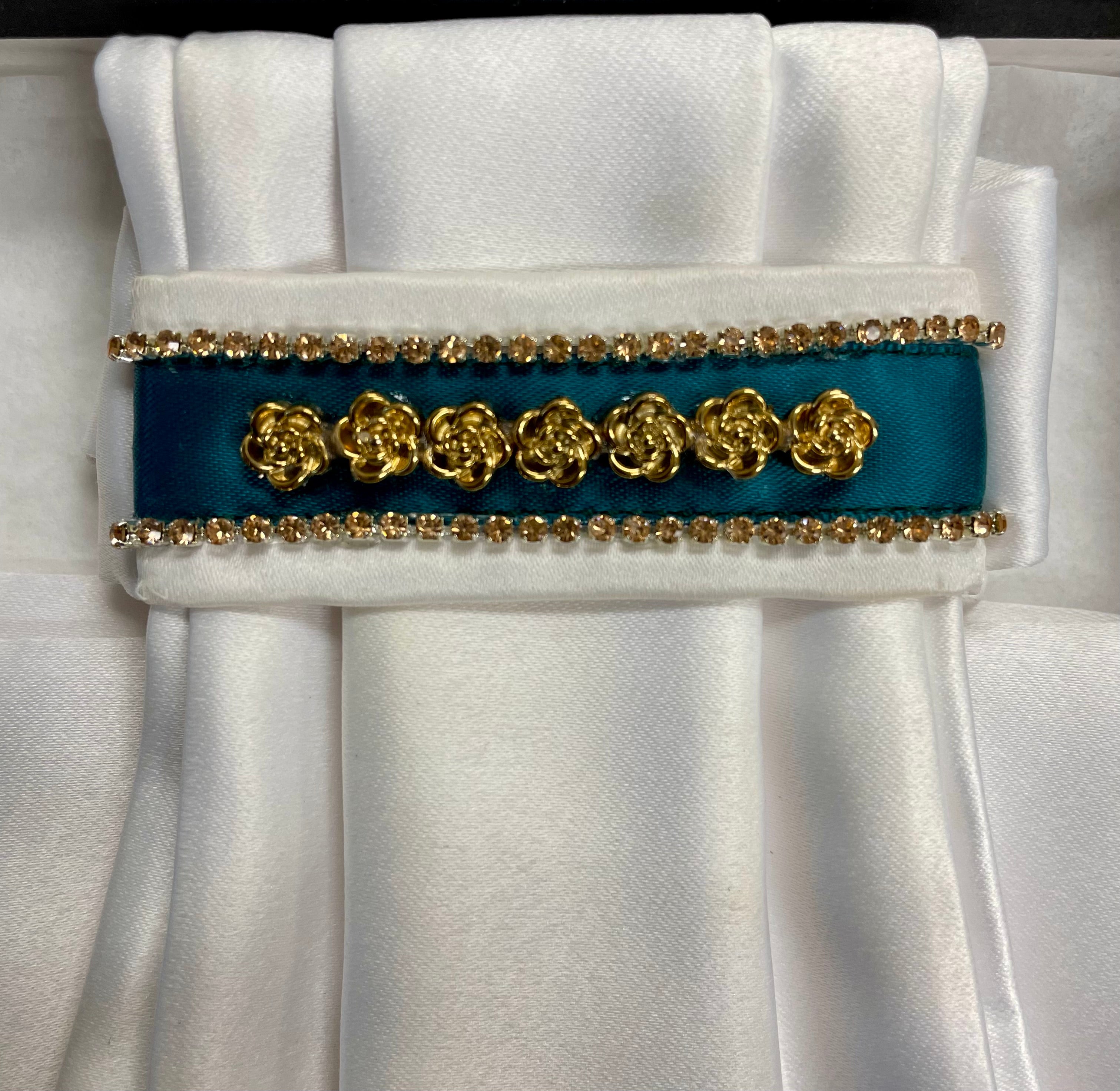 Unique stock ties Green Satin