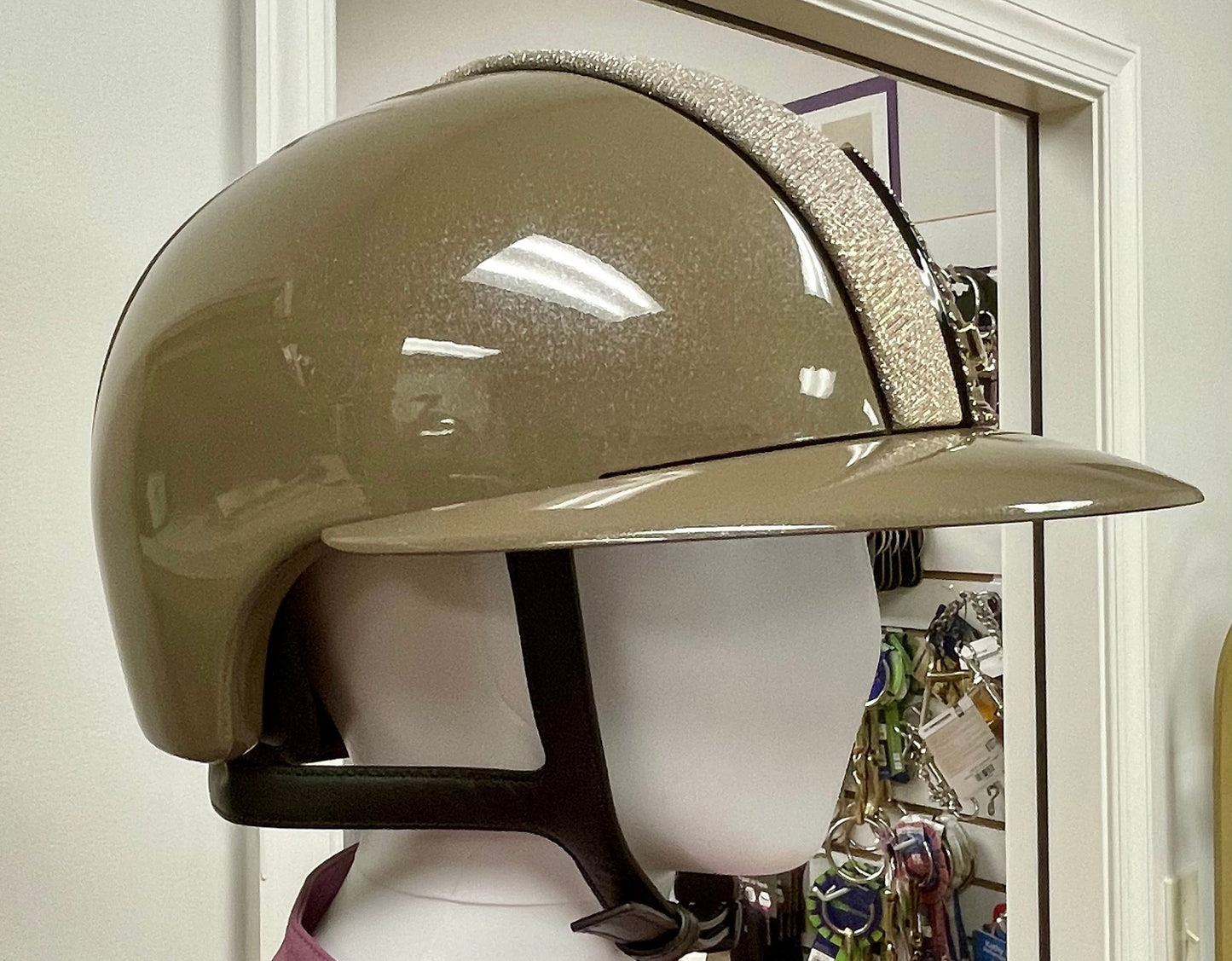 KEP 2.0 Diamond Taupe, Galaxy Gold Front, Polo Visor, Champagne Crystals